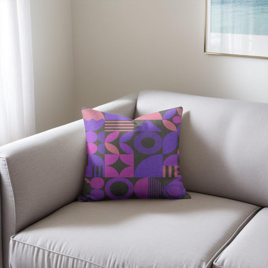 GEO JOLLOF - TRIBAL BAUHAUS IN BLACK WOVEN PILLOW